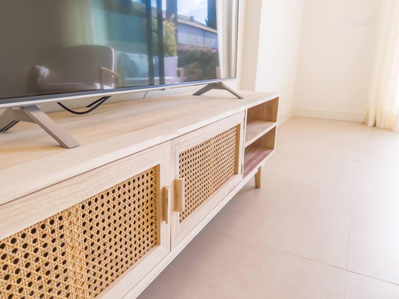 Bajo Con Jardin En La Milla De Oro Apartment Marbella Bagian luar foto