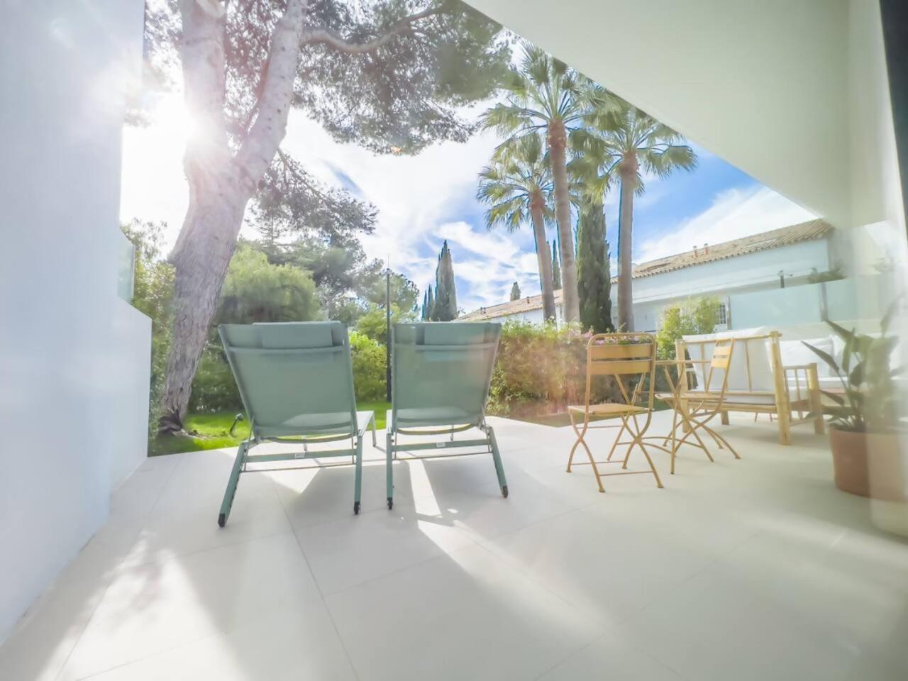 Bajo Con Jardin En La Milla De Oro Apartment Marbella Bagian luar foto